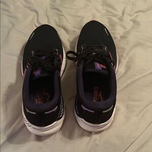 Brooks Black and Purple Athletic Shoes‎